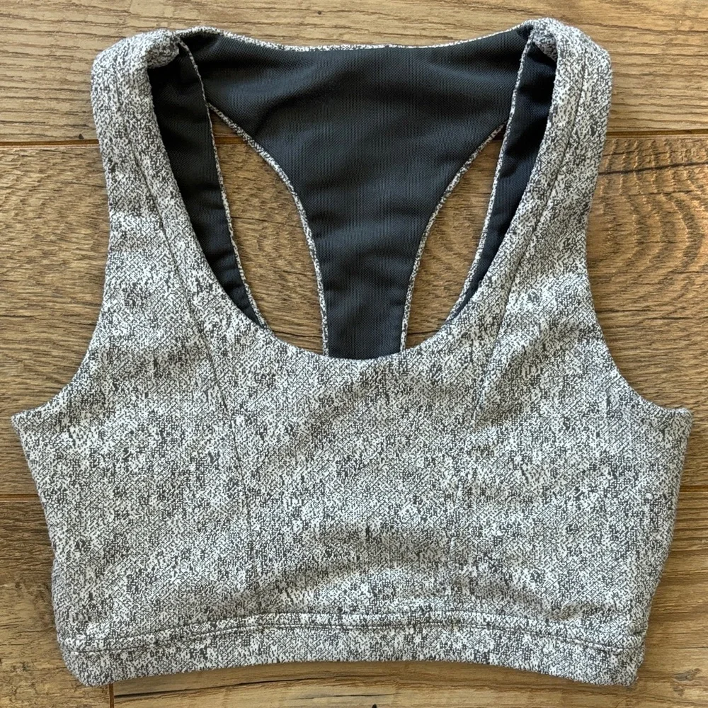 Gymshark Fleur Texture Sports Bra Charcoal Marled Gray Women’s XS - Picture 2 of 7